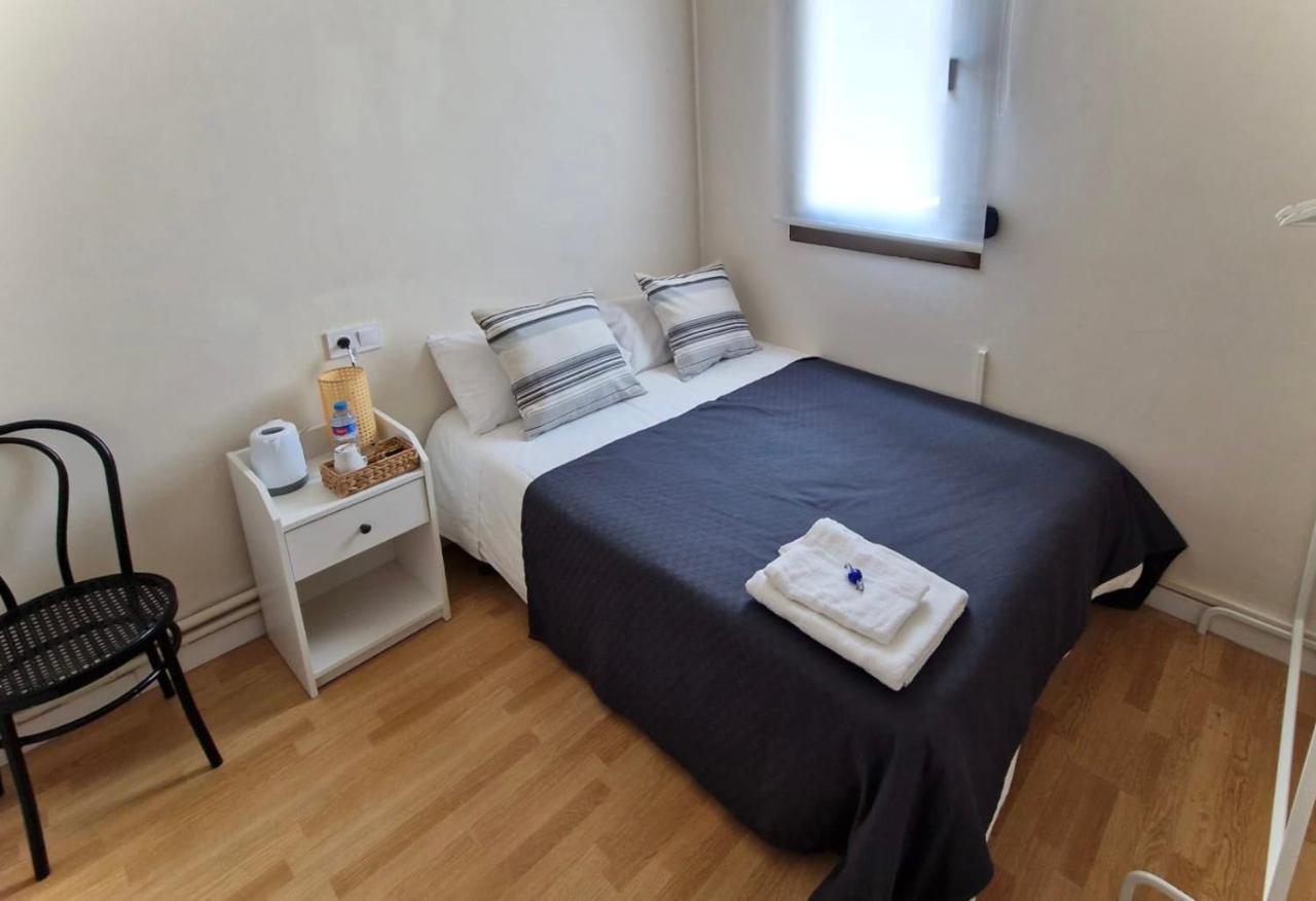 אל פראט דה לוברגאט Barcelona Pr Guesthouse חדר תמונה